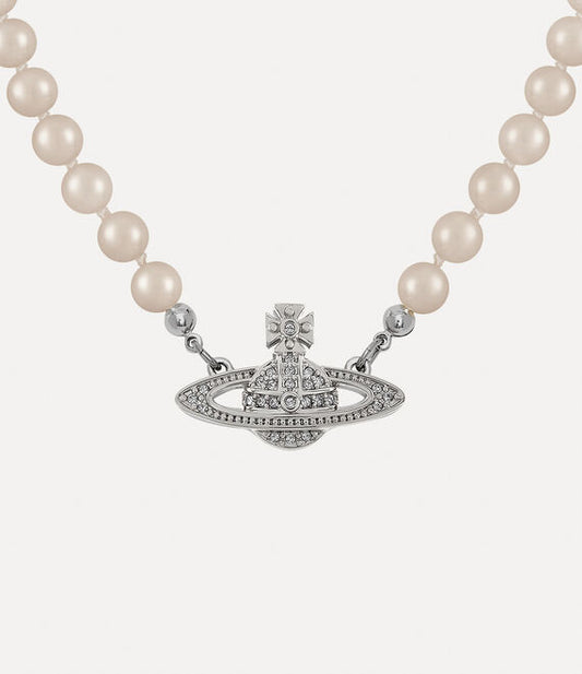 Vivienne Westwood 1;1 Pearl Necklace